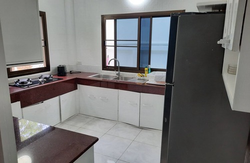 Ban Saiyuan Villa | Increíble villa de vacaciones, ideal para relajarse.