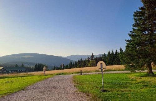 Chvalec Apartamento | Bike & Enduro Penzion Petříkovice