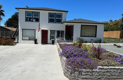 Shell Beach Apartamento | Bike, Hike, Walk, Talk, Wine.....all within view of the ocean!