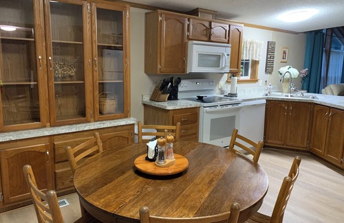 Peterson Casa | Bike trail stay near Lanesboro