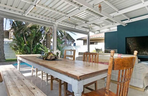 Melkbosstrand Casa | Bikini's and Martini's Villa