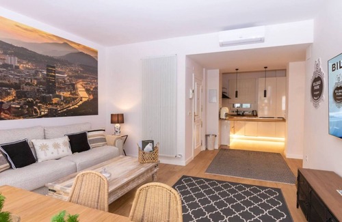 Bilbao City Centre Apartamento | Bilbao Henao Park de Bilbao Suites, en pleno centro con garaje directo