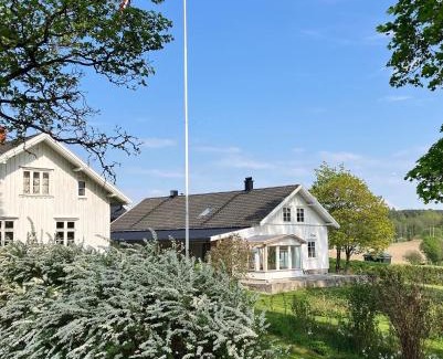 Hobol Casa | Bilitt gård