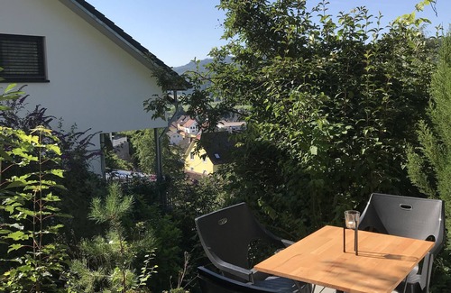 Owingen Apartamento | Billafingen vacation apartment away from tourism not far from Lake Constance