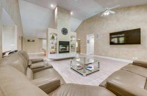 Clovis Casa | Billiards and Private Pool Bright Clovis Home!