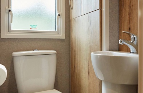 Great Houghton Chalet De Esquí | Billing Aquadrome Holiday Park Silver 3 Bed Caravan CP14