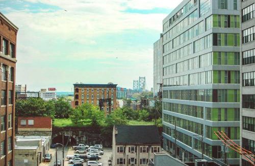 Center City Apartamento | Billy Penn Studio with Outstanding Views, CONTACTLESS CHECK-IN