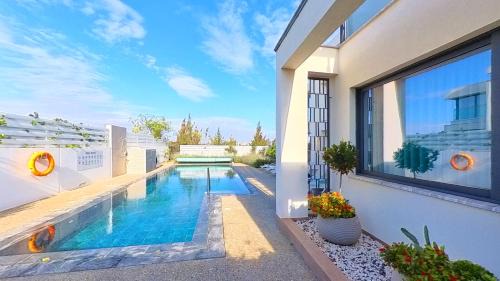 Pernera Villa | Billy's Place Protaras Luxury Villa with private pool with heated pool option for autumn and winter months