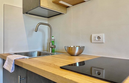 Alba Apartamento | Bilocale con balcone e piscina a Riccione