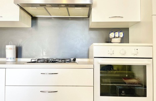 Viserbella Apartamento | Bilocale con terrazzo e parcheggio – Alba Blu