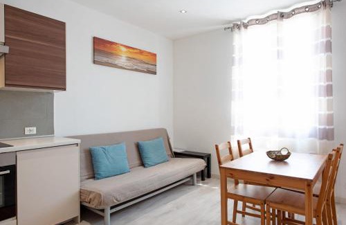 Varazze Apartamento | Bilocale Mezzano in centro