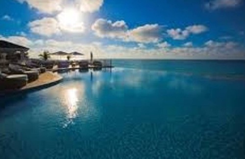 Alice Town Casa | Resorts World Bimini, Tarpon 8 slip - 65Ft