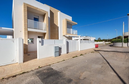 Torre Santa Sabina Casa | Bina House by BarbarHouse