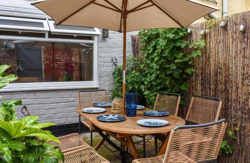 Skinningrove Casa | Binks