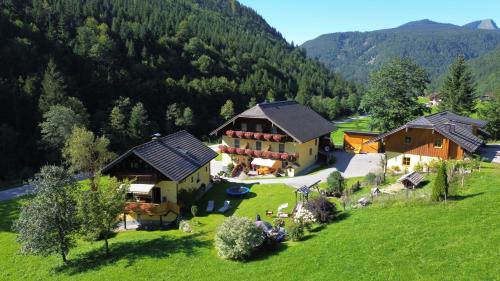 Hintersee Casa | Bio-Bauernhof Vordergrubenbach - Familie Oberascher