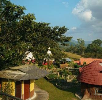 Oxapampa Otro | BIOSFERA LODGE GLAMPING tipi 2 personas