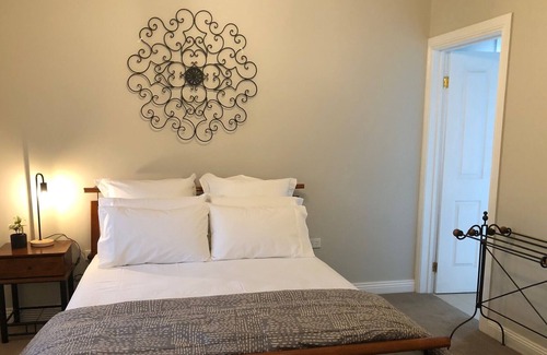 Riddells Creek Casa | Birch Cottage - ideal getaway