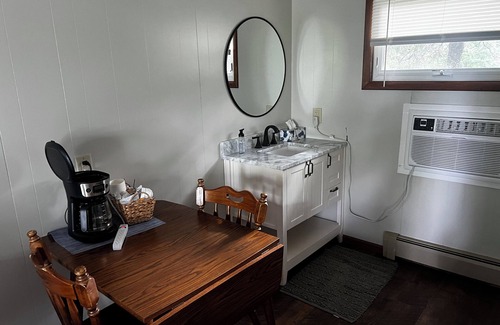 Hayward Complejo | Birch Point Resort Kitchenette #14 - Lake Nelson, Hayward