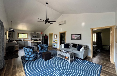 Gardiner Apartamento | Bird's-Eye view of the Yellowstone River.