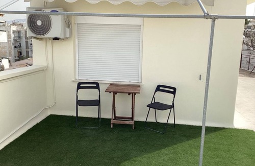 Papagou-Holargos Apartamento | Birdhouse Apartment Athens