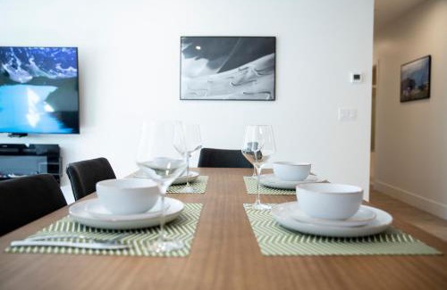 Revelstoke Apartamento | Birdies and Bears by Revelstoke Vacations