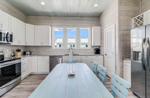 Palm Harbor Casa | Birds Eye View Sp163 3 Bedroom Home by RedAwning