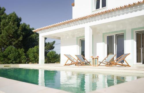 Aljezur Cabina | Birds of Paradise - Boutique Surf Lodge