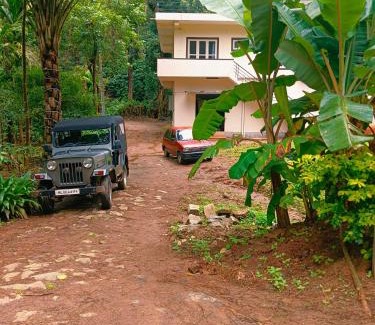 Kanbylu Baichanalli Apartamento | Birds Valley Estate stay by dew Drops