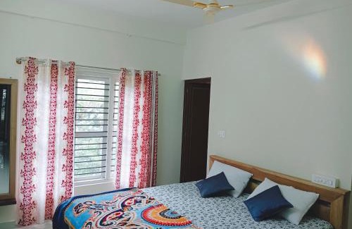 Kanbylu Baichanalli Apartamento | Birds Valley Estate stay by dew Drops
