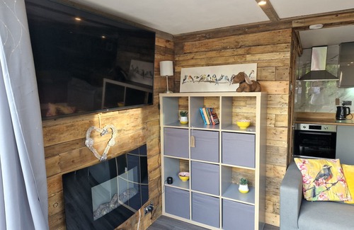 Mablethorpe Casa | Birdsong Lodge - Peaceful - dog Friendly