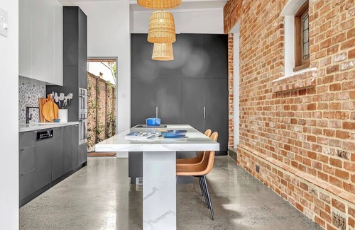 Henley Beach Casa | Birdy Beach House An Idyllic Oceanfront Lifestyle
