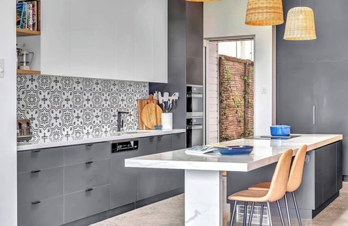 Henley Beach Casa | Birdy Beach House An Idyllic Oceanfront Lifestyle