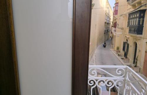 Birgu Apartamento | Birgu's central traditional apartment