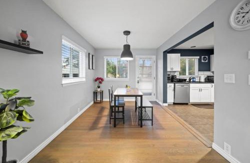 Birmingham Casa | Birmingham Urban Retreat 2BR Cozy Haven