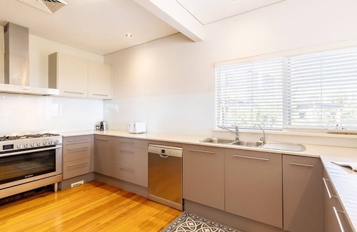 Anna Bay Casa | Birubi Point House, 56 Ocean Ave - stunning water views, ducted air con