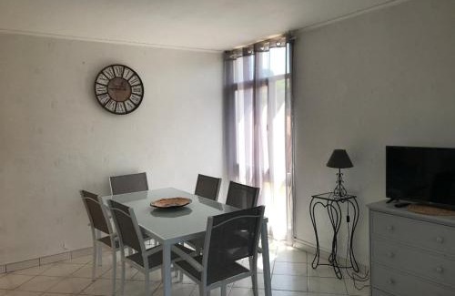 Biscarrosse Apartamento | Biscarrosse Bourg Charmant T3 en centre ville