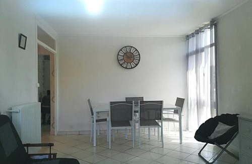Biscarrosse Apartamento | Biscarrosse Bourg Charmant T3 en centre ville