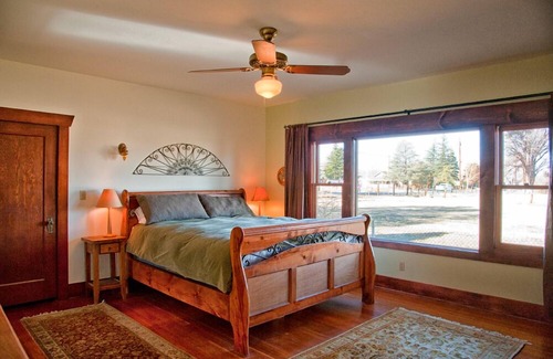 West Bishop Otro | Obispo de Granja, Spa, El 1 acre, 4300 por Mes
