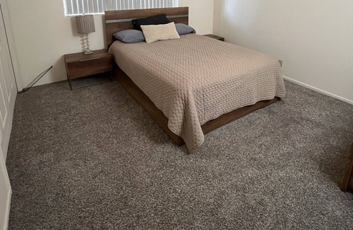 West Bishop Casa | Bishop FullHouse great for families and friends