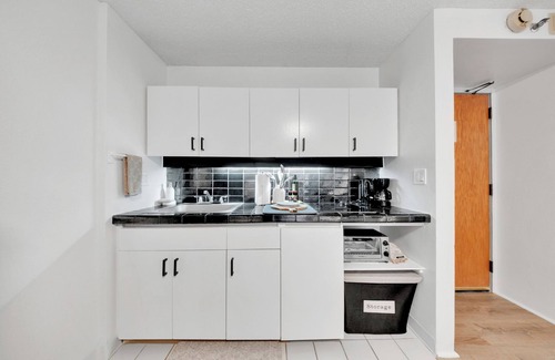 Downtown Honolulu Condominio | Bishop Suites @ Executive Centre, Mountain View Suite #3709, Downtown Honolulu