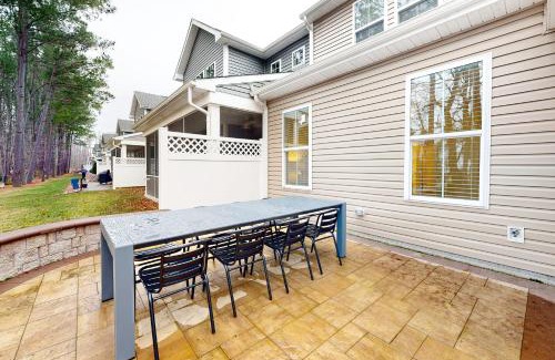 Millville Casa | Bishops Landing - 38480 Carroll Dr