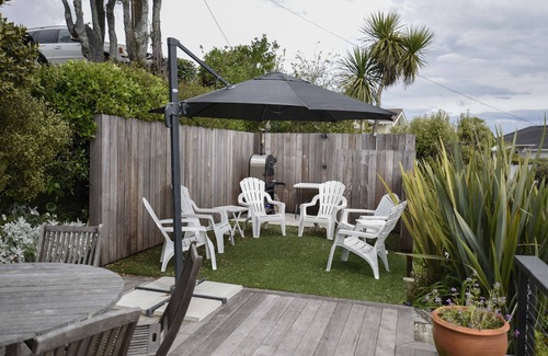 Nelson Casa | Bisley Beach House - 3 minutos a pie de la playa de Tahunanui