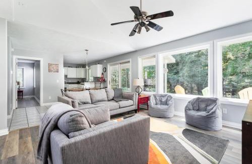 Williamsburg Casa | Bissell Creek Woodside Cottage