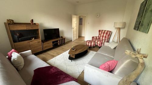 Bitterfeld Apartamento | Bitterfelder Cityapartment im Dichterviertel