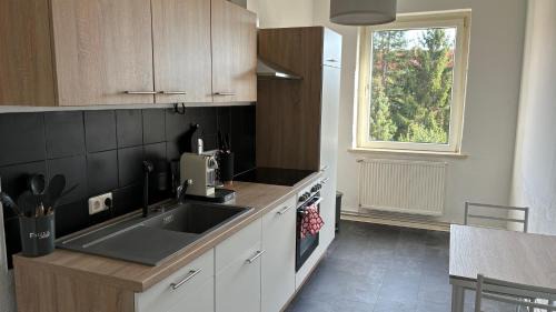 Bitterfeld Apartamento | Bitterfelder Cityapartment im Dichterviertel