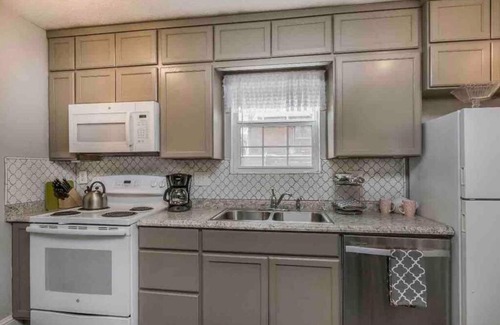 Amarillo Casa | Bivins Suite Perfectly Located off I-40