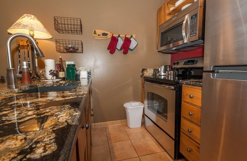 River Run Casa | Black Bear #8046