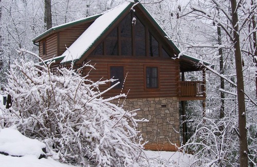 Black Bear Falls Cabina | Black Bear Cabin en Gatlinburg-Vacaciones familiares / Escapada romántica! Propietario operado
