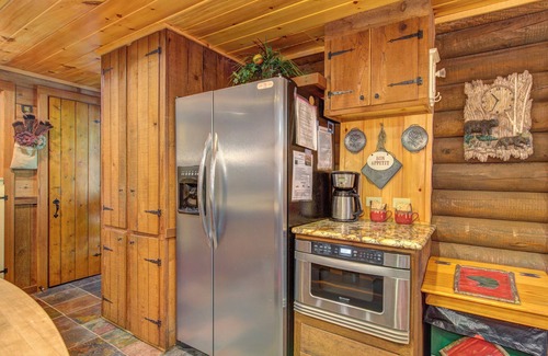 Cosby Casa | Black Bear Lodge