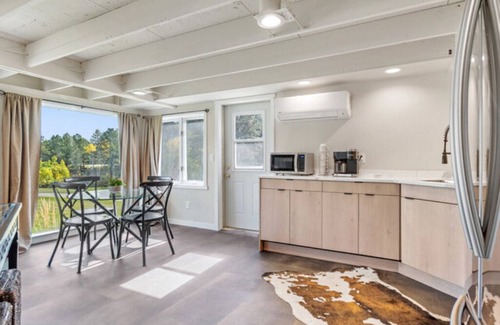 Rapid City Cabaña | Black Forest Cottage - Black Forest Inn Bed and Breakfast